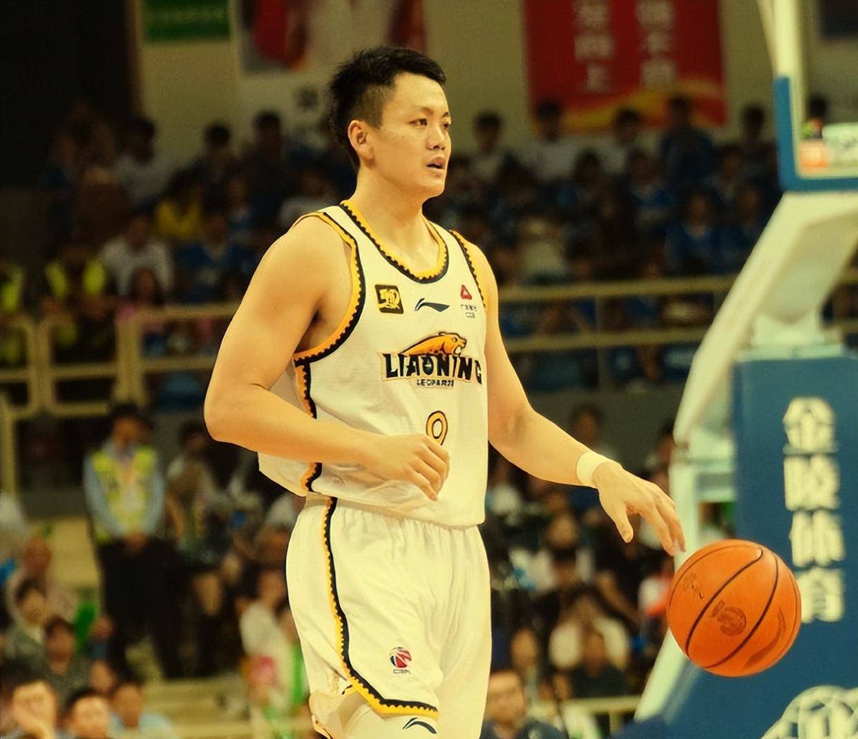 山东男篮窗口期队长鼓劲，志在英超名次提升，底气十足，资深球员宣示担当的简单介绍-九游体育官网